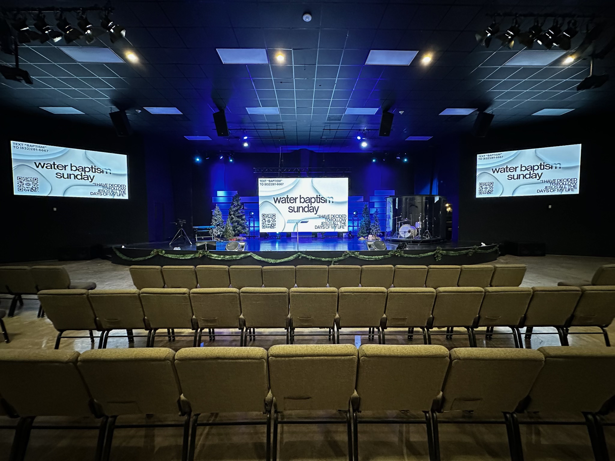 3.9mm IRA Series LED Installed for Indoo